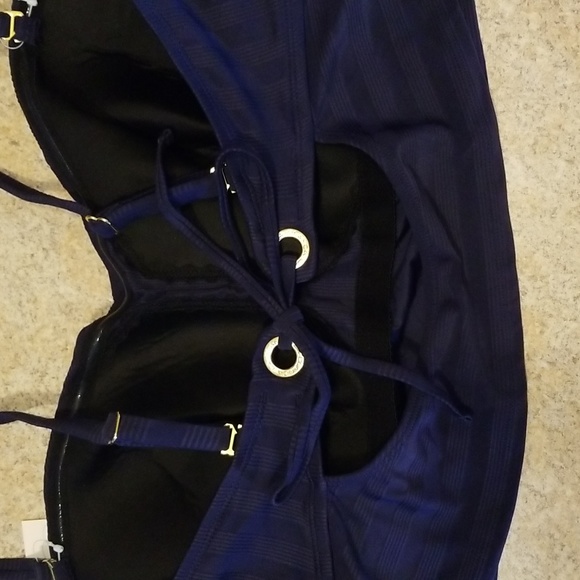NWT La Blanca Bikini top Navy Blue 22w, Removable Straps - Picture 5 of 6